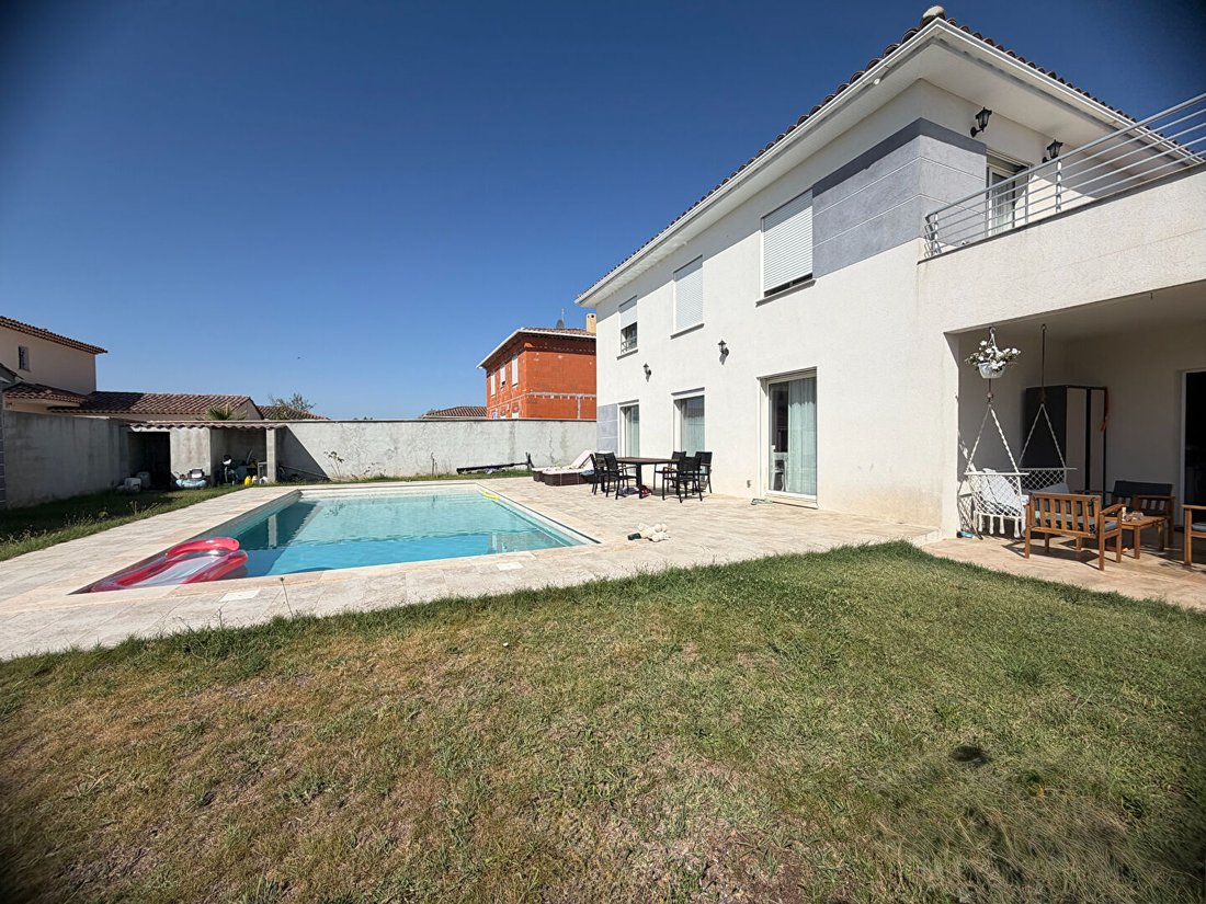 Villa in Sud, Vidauban, France 1 - 18239919