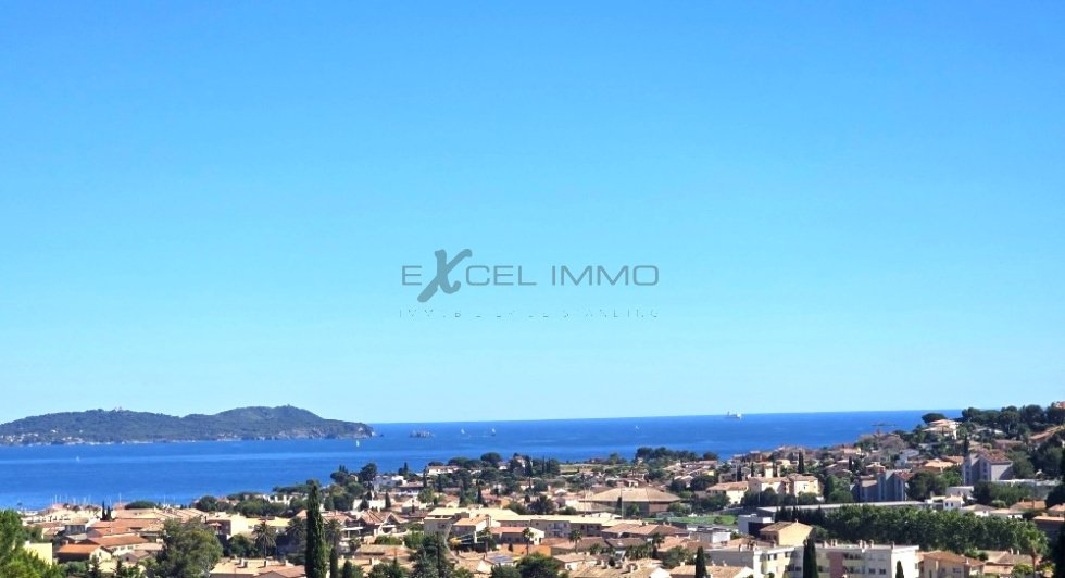 Villa in Centre Ville, Carqueiranne, France 1 - 18236680