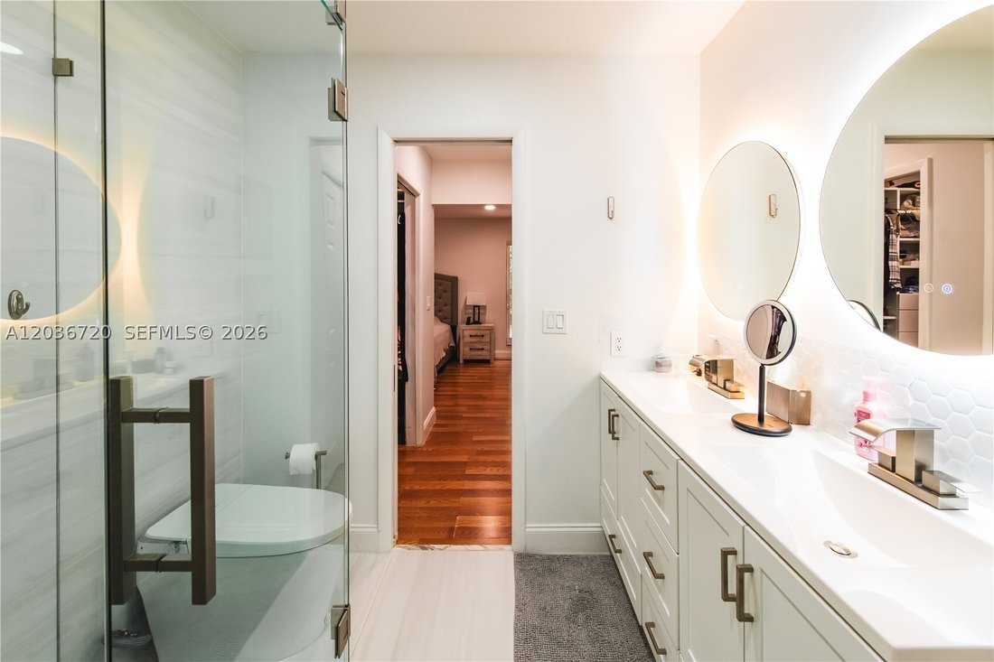 House in Fort Lauderdale, Florida, United States 5 - 18241441