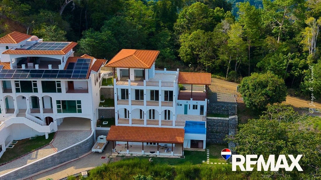 House in Playa Hermosa, Puntarenas Province, Costa Rica 3 - 18245739