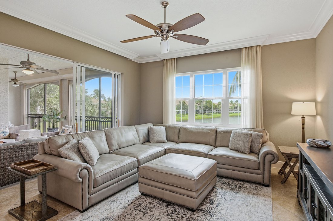 Condo in Naples, Florida, United States 5 - 18238638