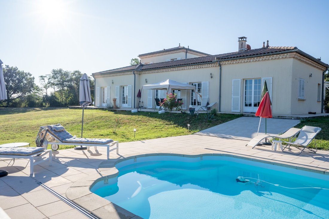 Estate in La Romieu, Occitania, France 3 - 18236692