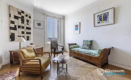 Apartment in Saint Vincent de Paul-Lariboisière, Paris 10e Arrondissement, Paris 1