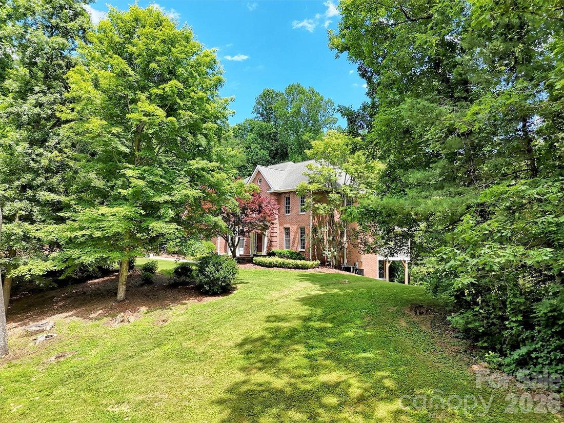 House in Fairview, North Carolina, United States 3 - 18242557