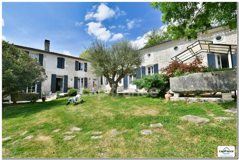 House in Pons, Nouvelle-Aquitaine, France 2 - 17780047
