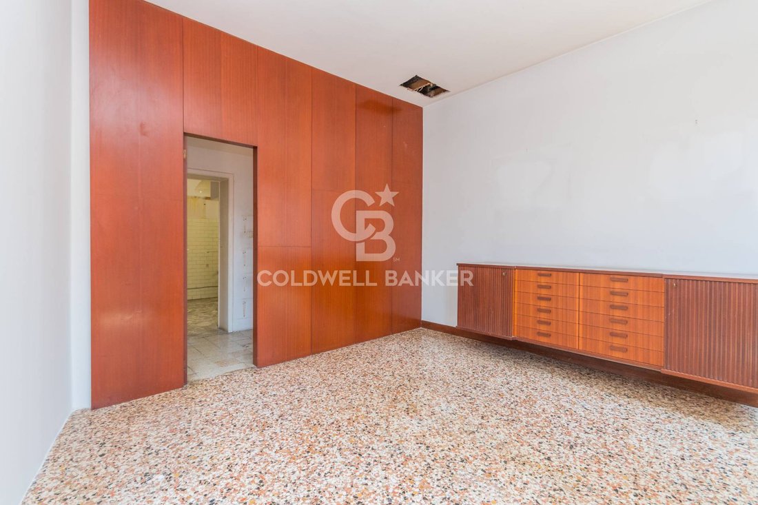 Apartment in Saint Paul, Venice, Italy 3 - 18246474