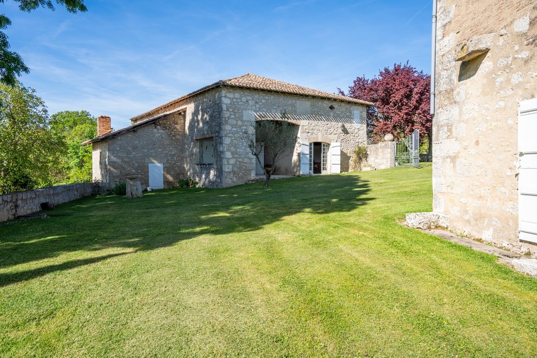 House in Lectoure, Occitania, France 4 - 18236766