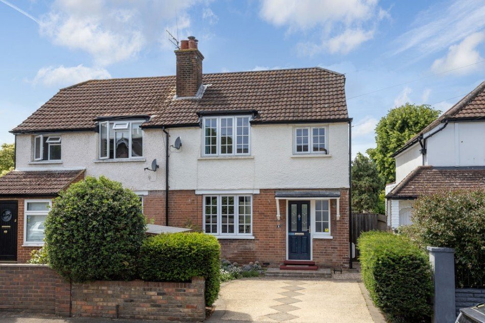 House in East Molesey, Elmbridge, England 1 - 18236026