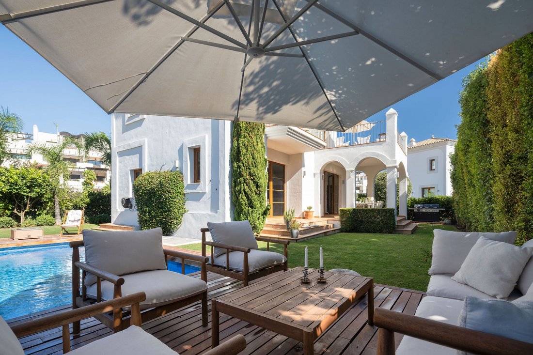 Villa in Estepona, Andalusia, Spain 2 - 18238828