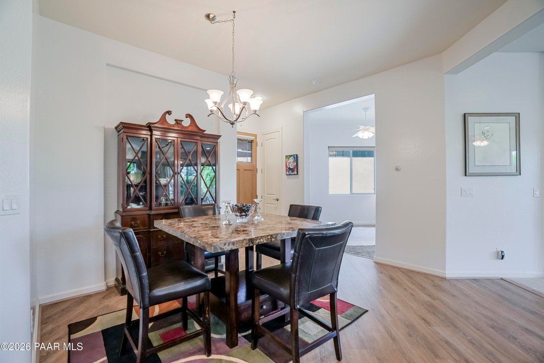 Prescott, Arizona, United States 4 - 18240037