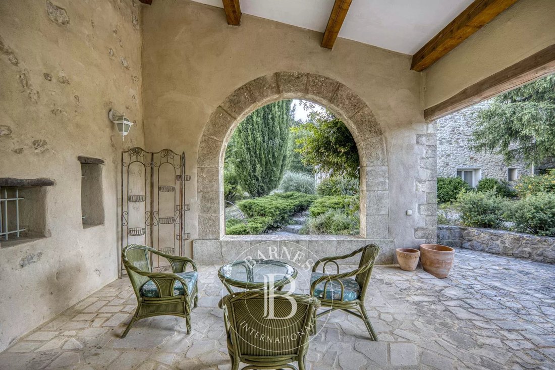 Estate in Sault, Provence-Alpes-Côte d'Azur, France 5 - 18239474