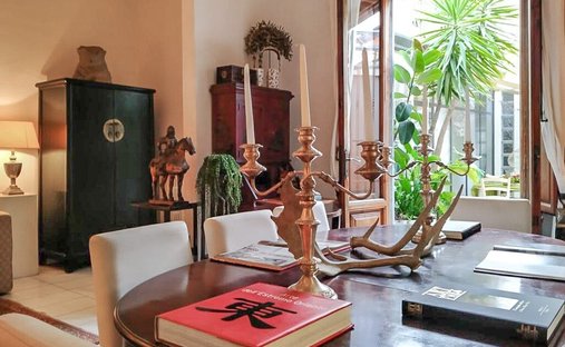 House in Historic Center, Viareggio, Tuscany 1