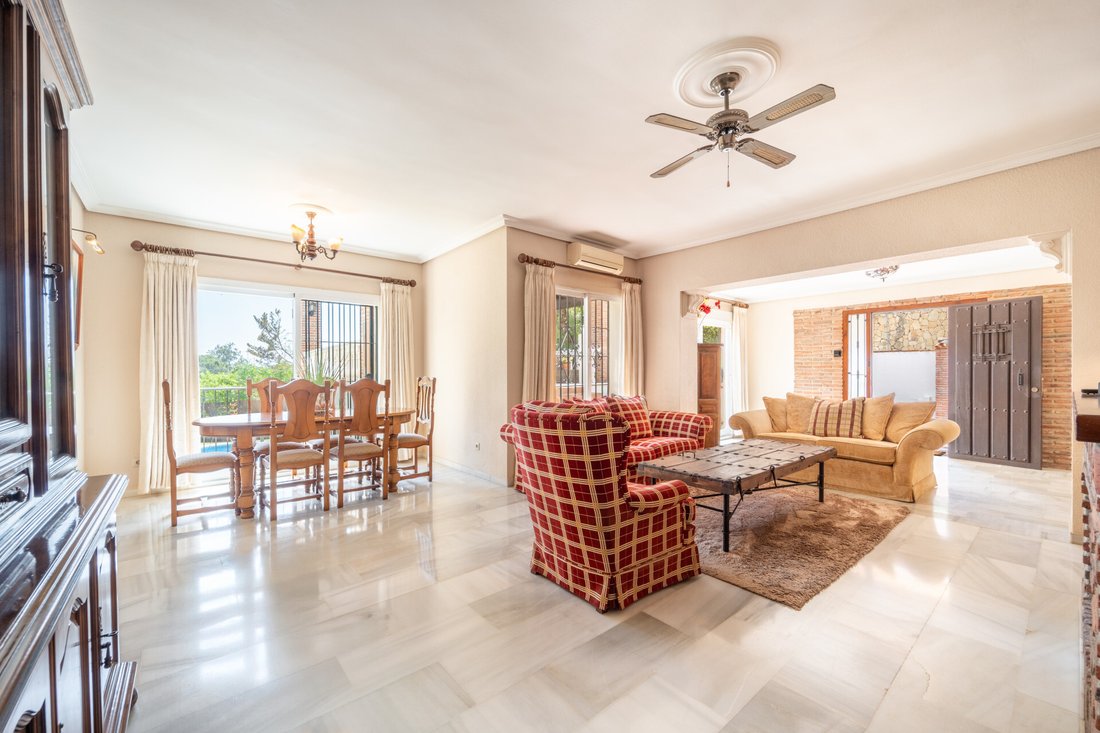 Villa in Marbella, Andalusia, Spain 3 - 18238031