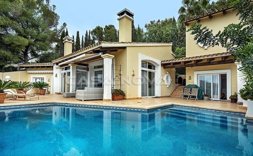 Villa in Portals Nous, Calvia, Balearic Islands 1