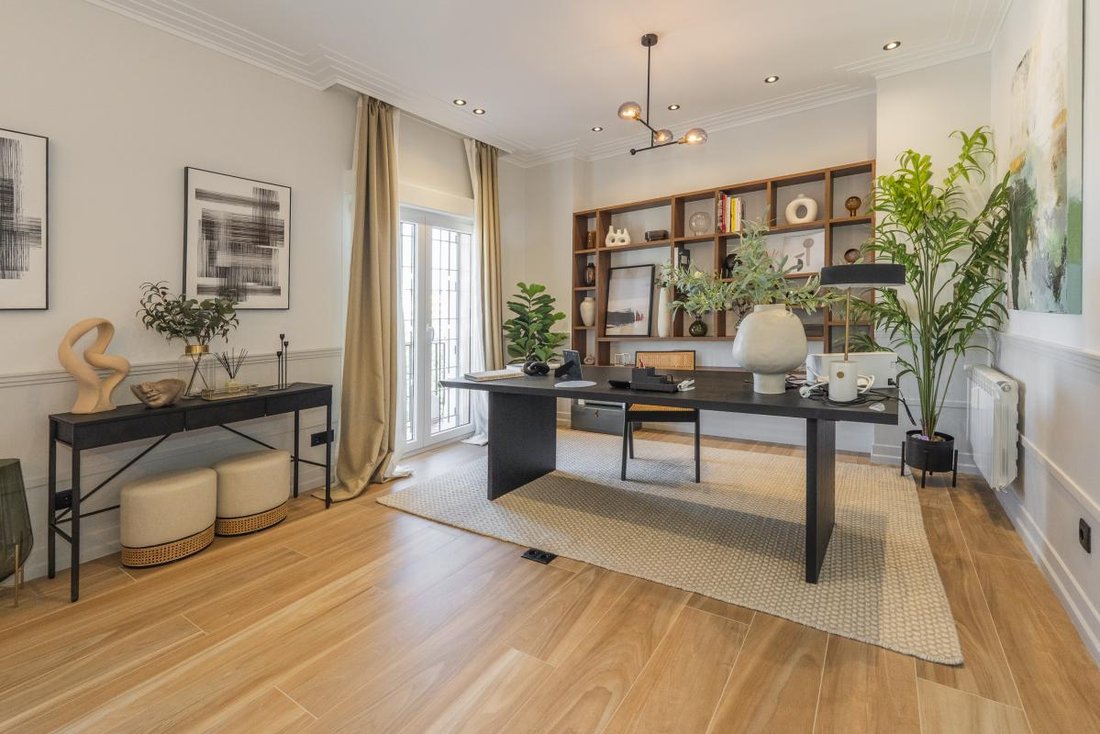 Apartment in Chamberi, Madrid, Spain 5 - 18235963