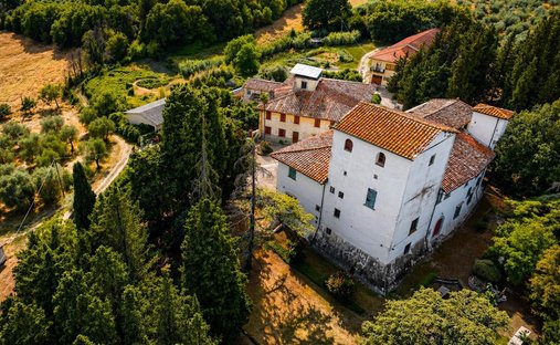 Estate in Rignano sull'Arno, Tuscany, Italy 1