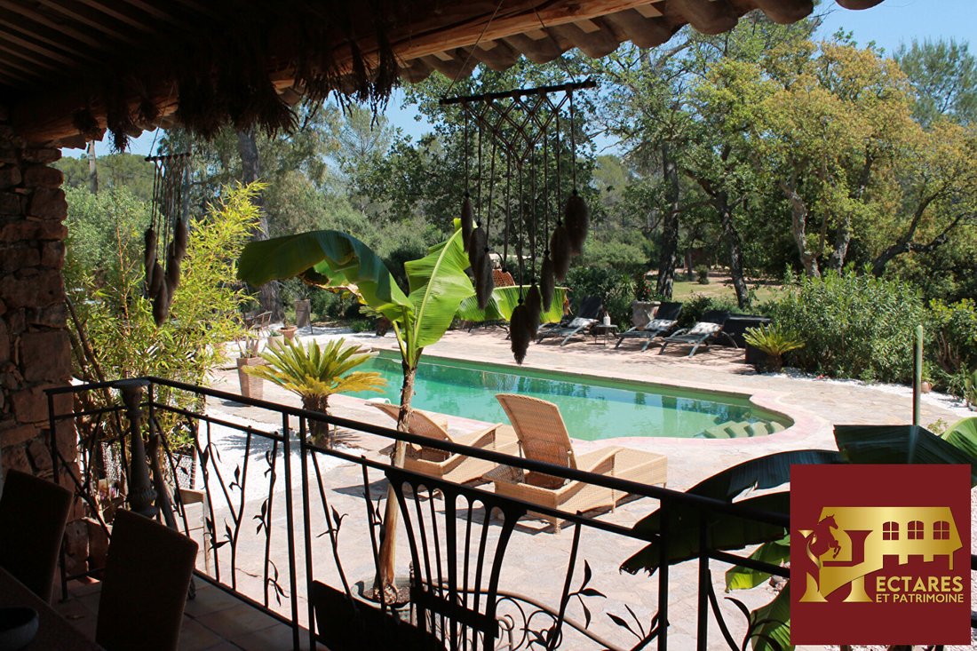 Villa in La Bouverie, Roquebrune-sur-Argens, France 1 - 18239943