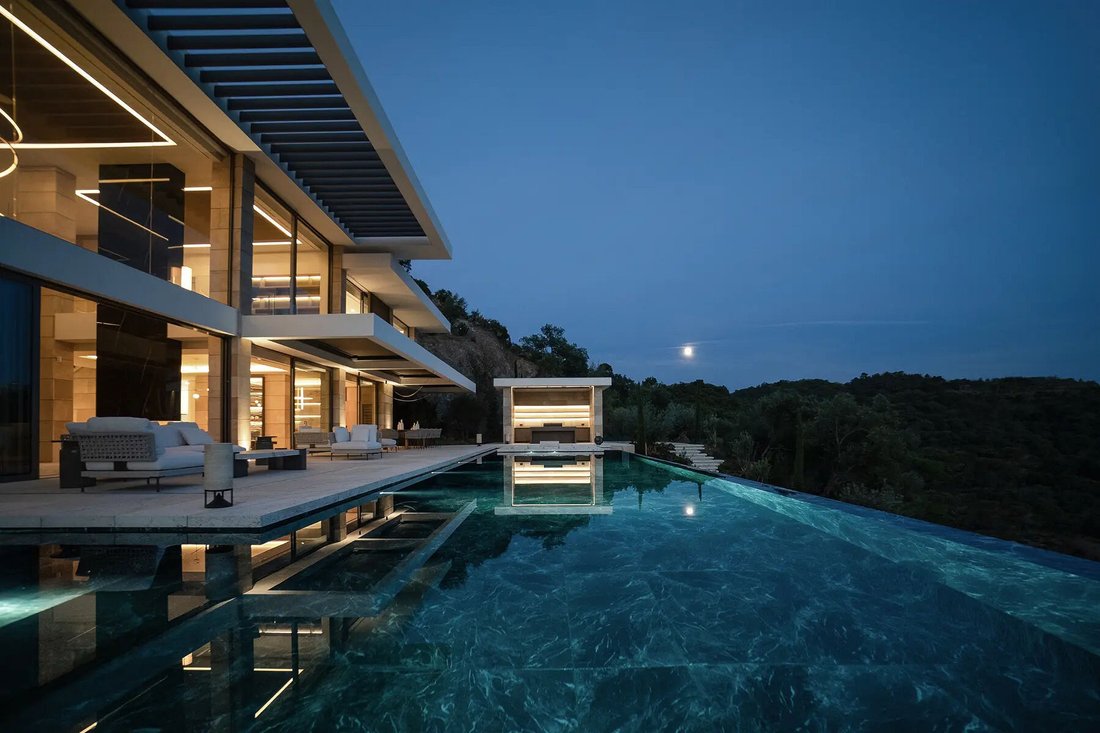 Villa in La Zagaleta, Benahavis, Andalusia 5 - 18238750