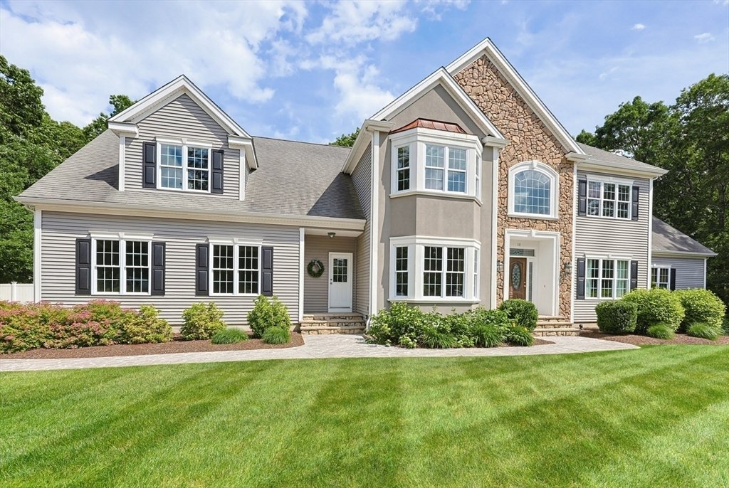 House in Foxborough, Massachusetts, United States 1 - 18242528