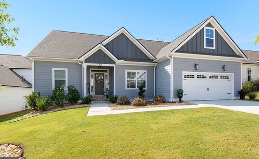 House in Sharpsburg, Georgia, United States 1