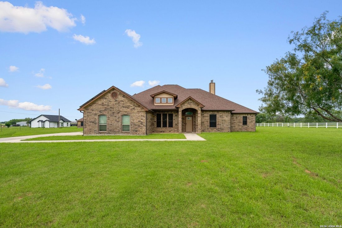 Farm Ranch in Elmendorf, Texas, Vereinigte Staaten 1 - 18242716