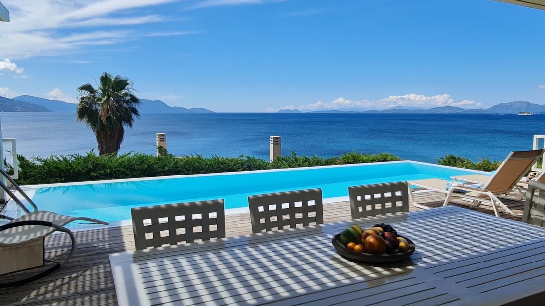 Villa in Koinotita Pogonias, Palairos, Greece 1 - 18242869