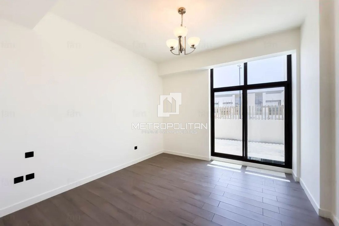 Townhouse in MBR City / Mohammed Bin Rashid City, Dubai, United Arab Emirates 4 - 18239800