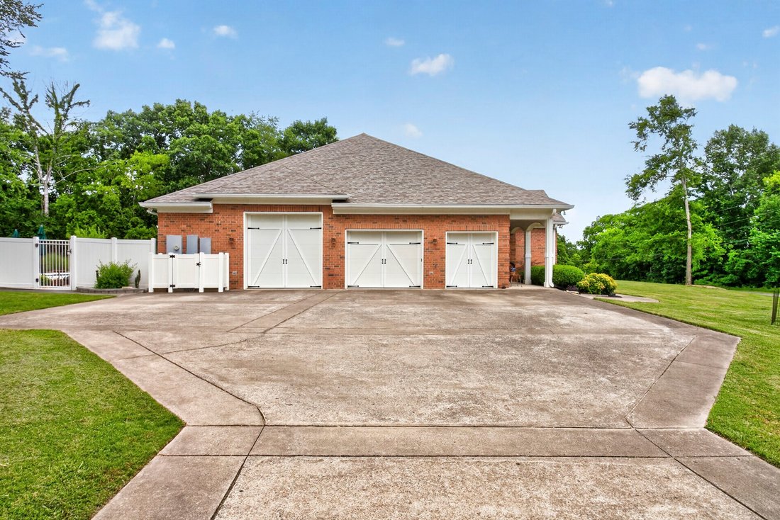 House in Hendersonville, Tennessee, United States 4 - 18240510