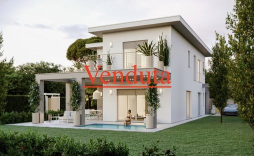 Villa in Center, Forte dei Marmi, Tuscany 1