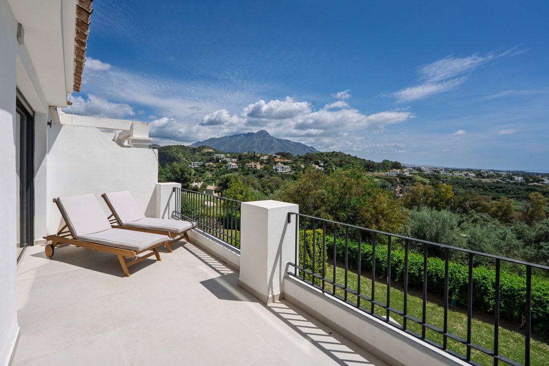 Townhouse in La Quinta, Benahavis, Andalusia 1 - 18238146