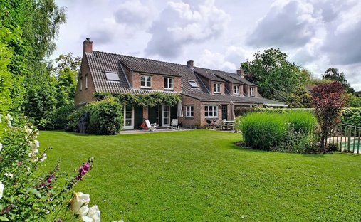 House in Sint-Genesius-Rode, Flanders, Belgium 1