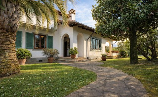 Villa in Centro, Forte dei Marmi, Tuscany 1