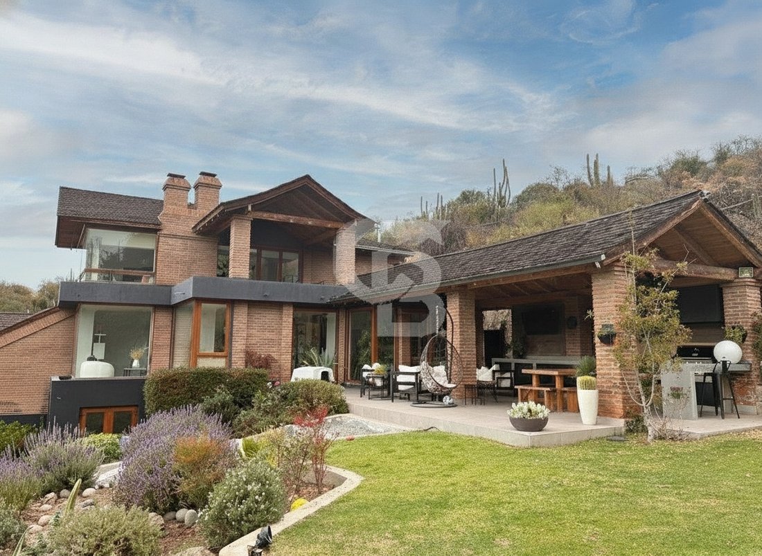 House in Lo Barnechea, Santiago Metropolitan Region, Chile 1 - 18237161