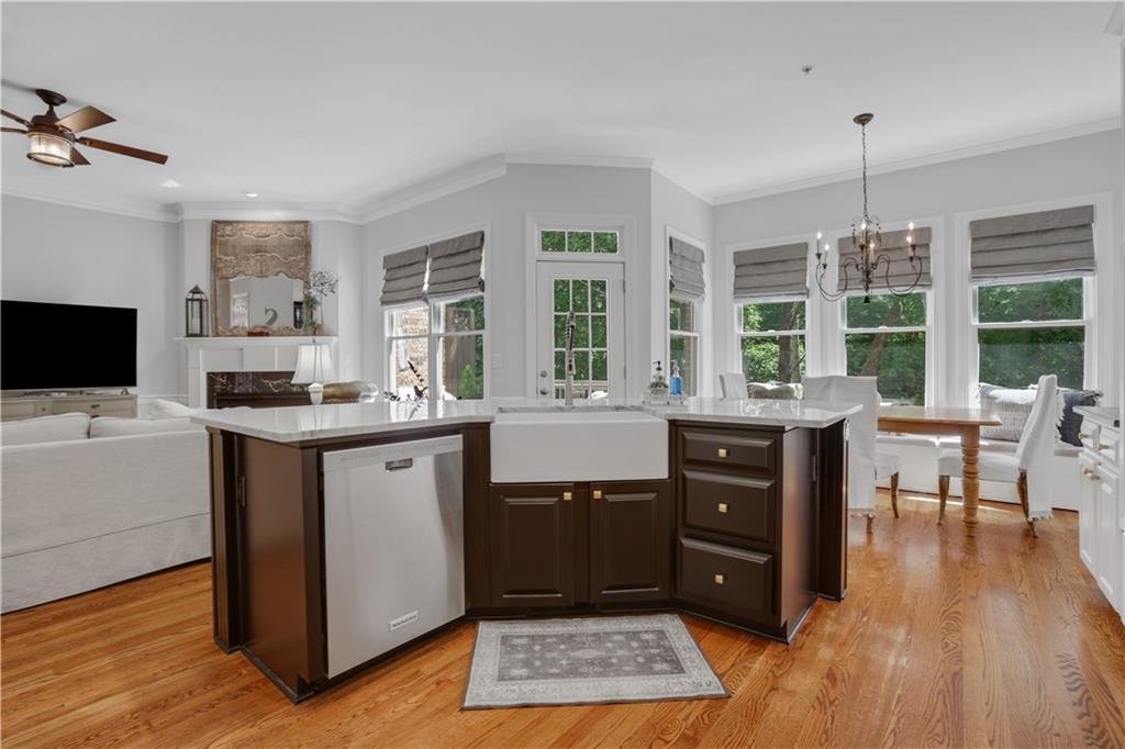 Townhouse in Alpharetta, Georgia, United States 4 - 18235957