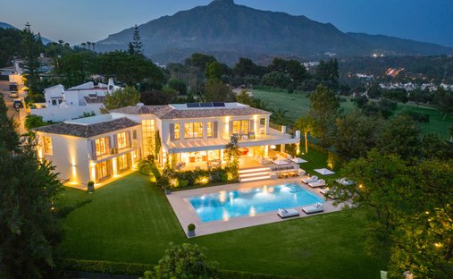 Villa a Puerto Banus, Marbella, Spagna 1