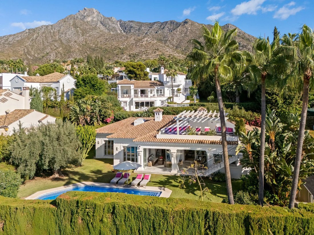 Villa in Sierra Blanca, Marbella, Spain 2 - 18238734