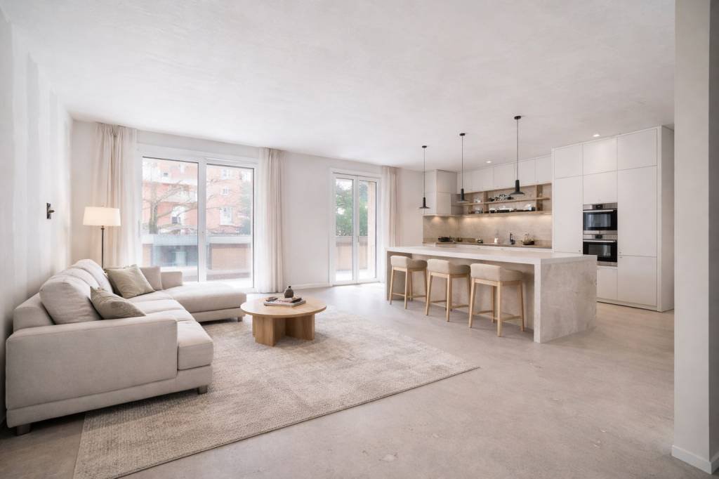 Apartment in Lungo Lago-Centro, Lecco, Lombardy 4 - 18236279