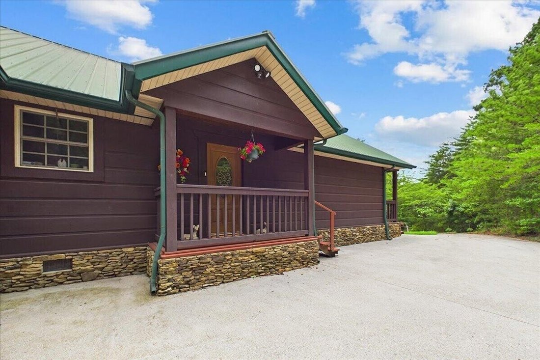 House in Tellico Plains, Tennessee, United States 5 - 18243488