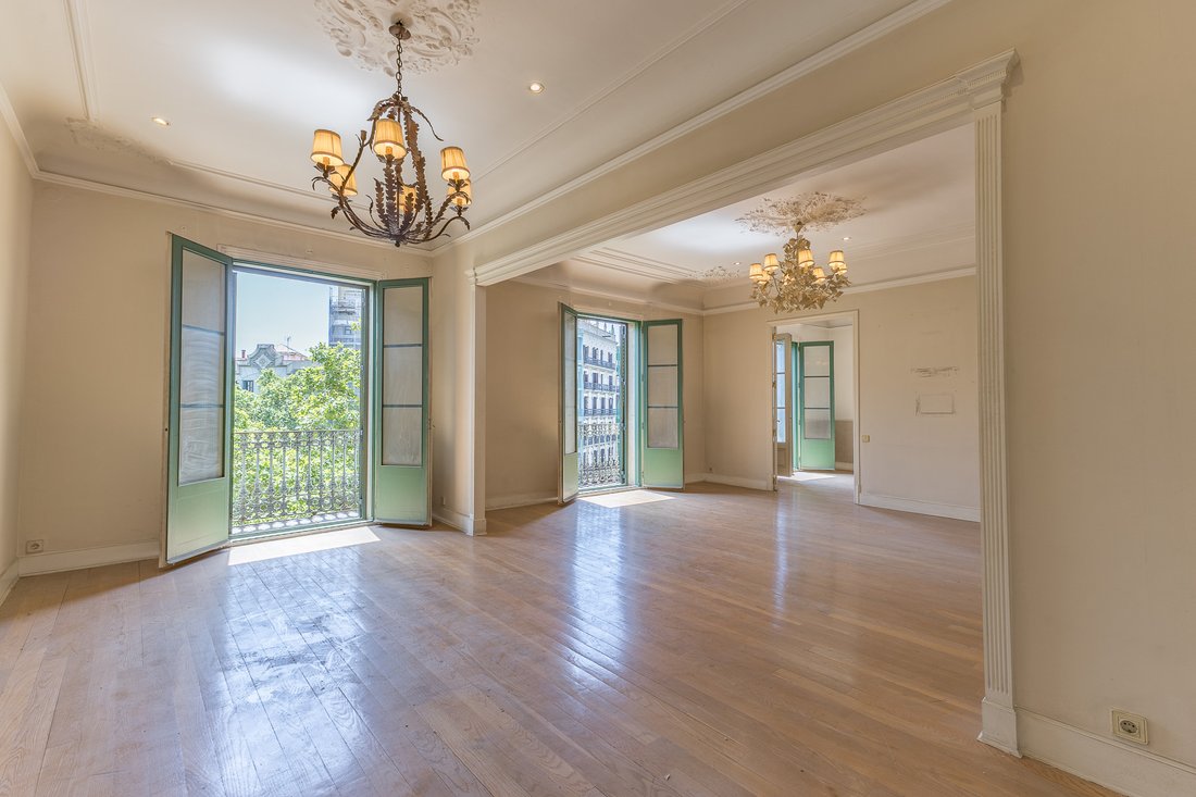 Apartment in Eixample, Barcelona, Spain 1 - 18237310