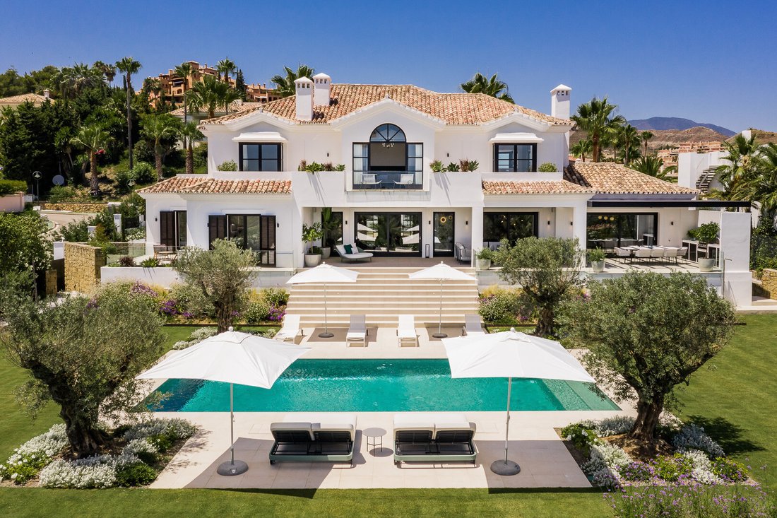 Villa in Nueva Andalucia, Marbella, Spain 1 - 18238834