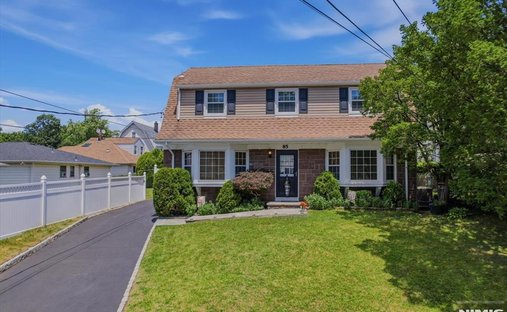 House in Kearny, New Jersey, United States 1