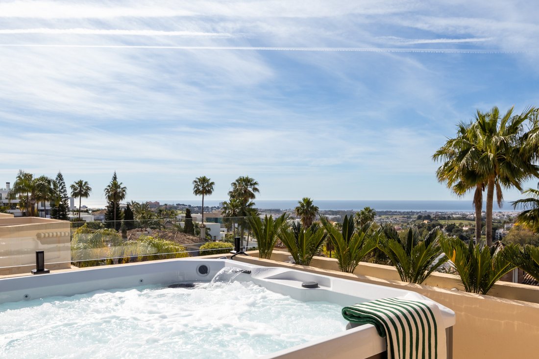 Townhouse in La Quinta, Benahavis, Andalusia 2 - 18238286