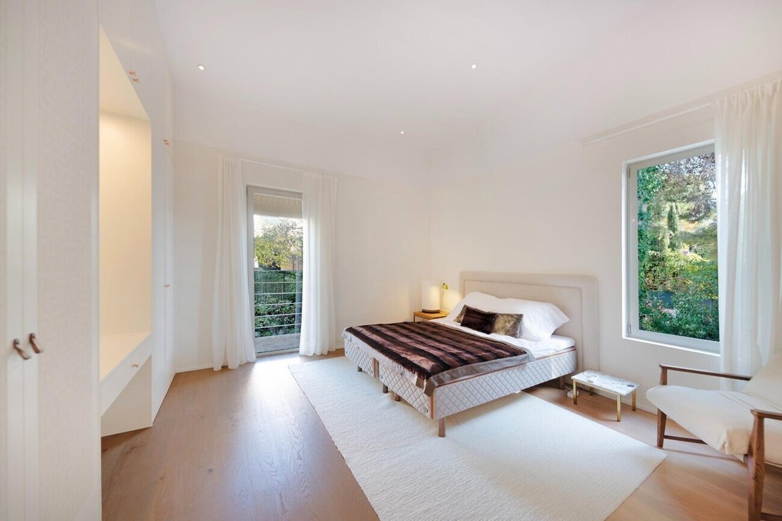 Villa in Portals Nous, Calvia, Balearic Islands 4 - 18243075