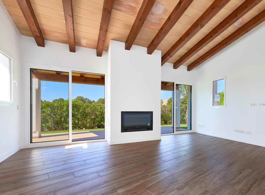 Villa in Rotes Velles, Calvia, Balearic Islands 2 - 18242587