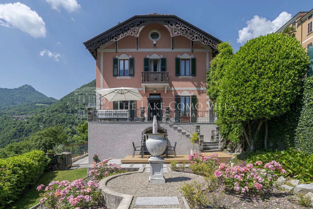 Villa in Dizzasco, Lombardy, Italy 1 - 17907480
