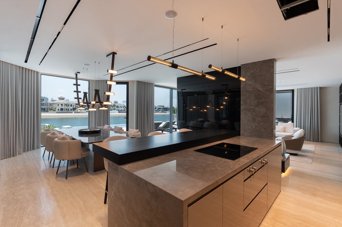 Villa in Palm Jumeirah, Dubai, United Arab Emirates 4 - 18239603