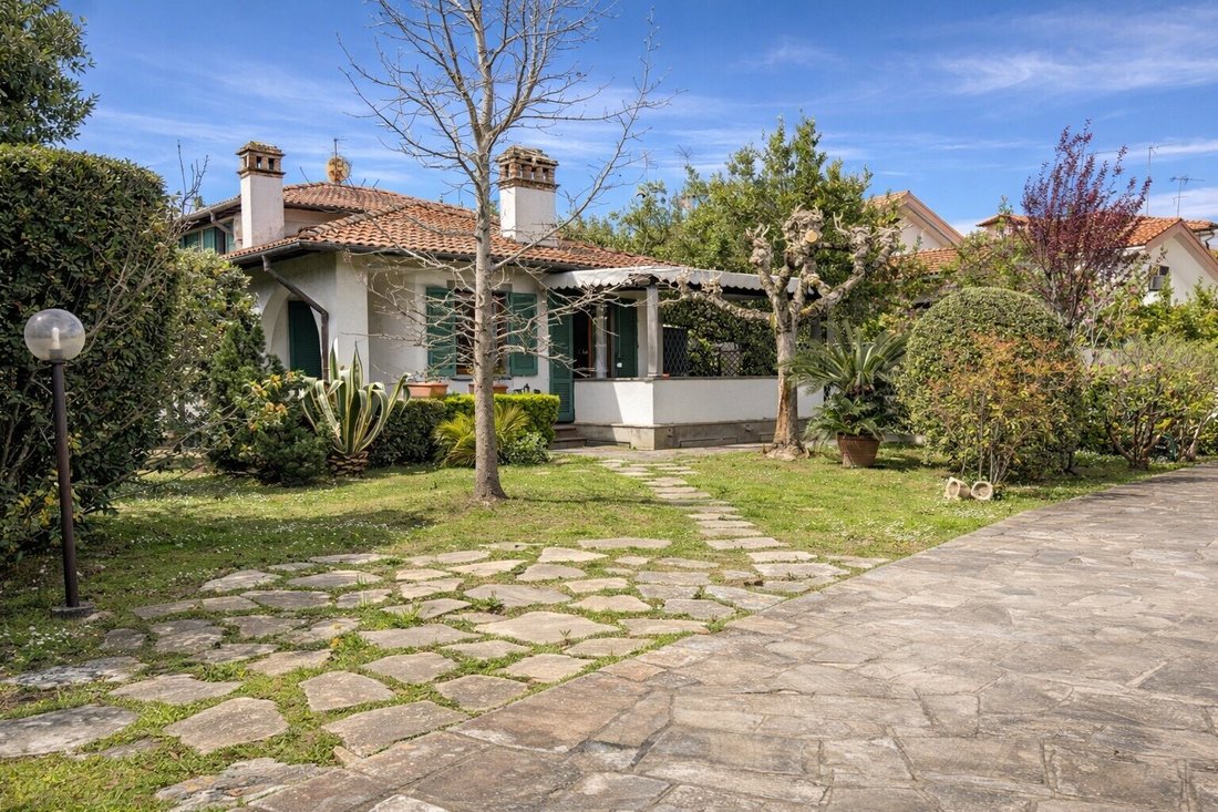 Villa in Centro, Forte dei Marmi, Tuscany 5 - 18242640