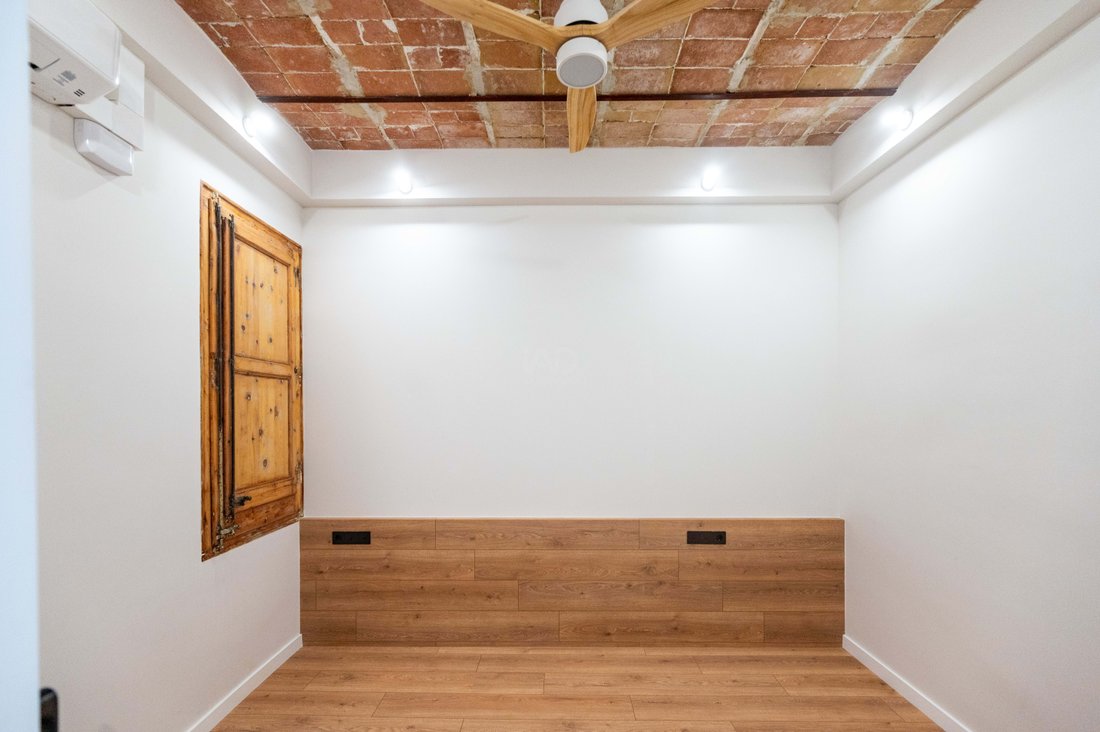 Apartment in Eixample, Barcelona, Spain 4 - 17349401