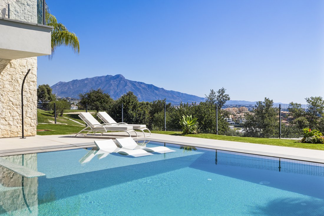 Villa in Benahavis, Andalusia, Spain 4 - 18238404