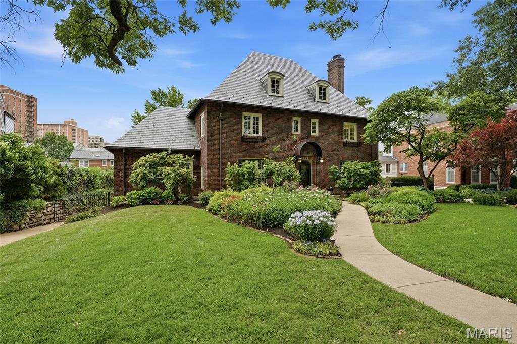 House in Clayton, Missouri, United States 5 - 17686197